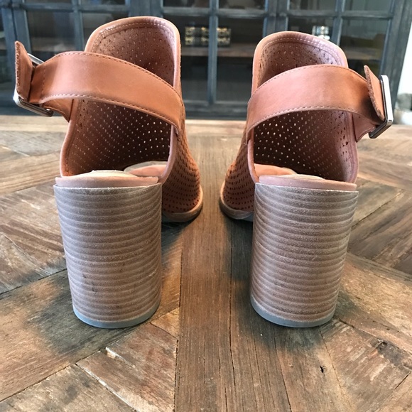 Steve Madden Open toe bootie - Picture 5 of 8